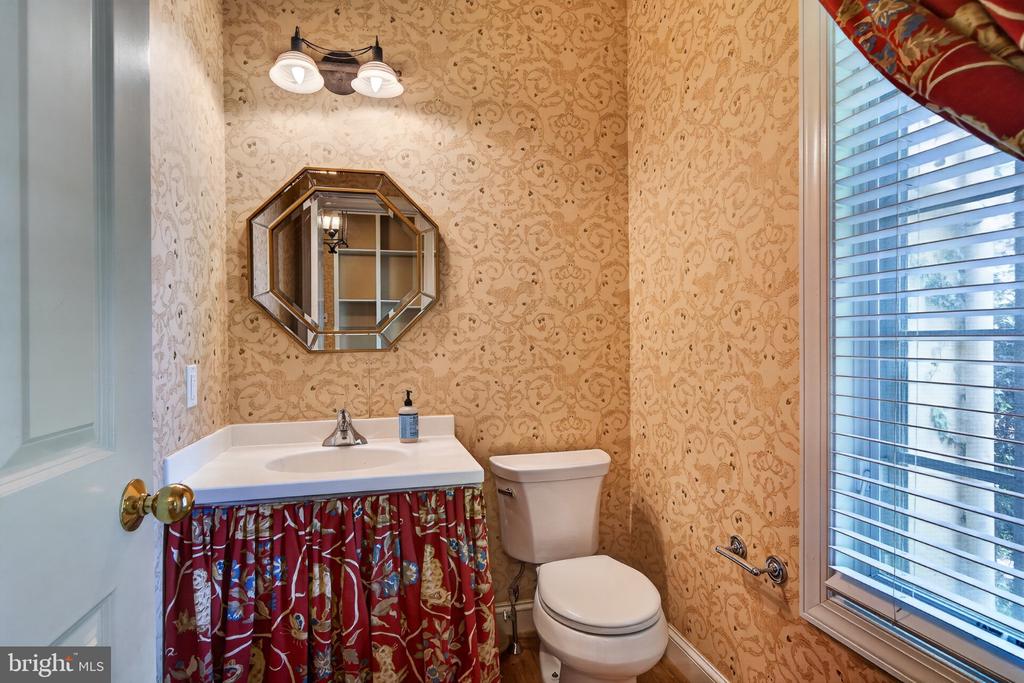 11 HARRISON DRIVE LOT 18