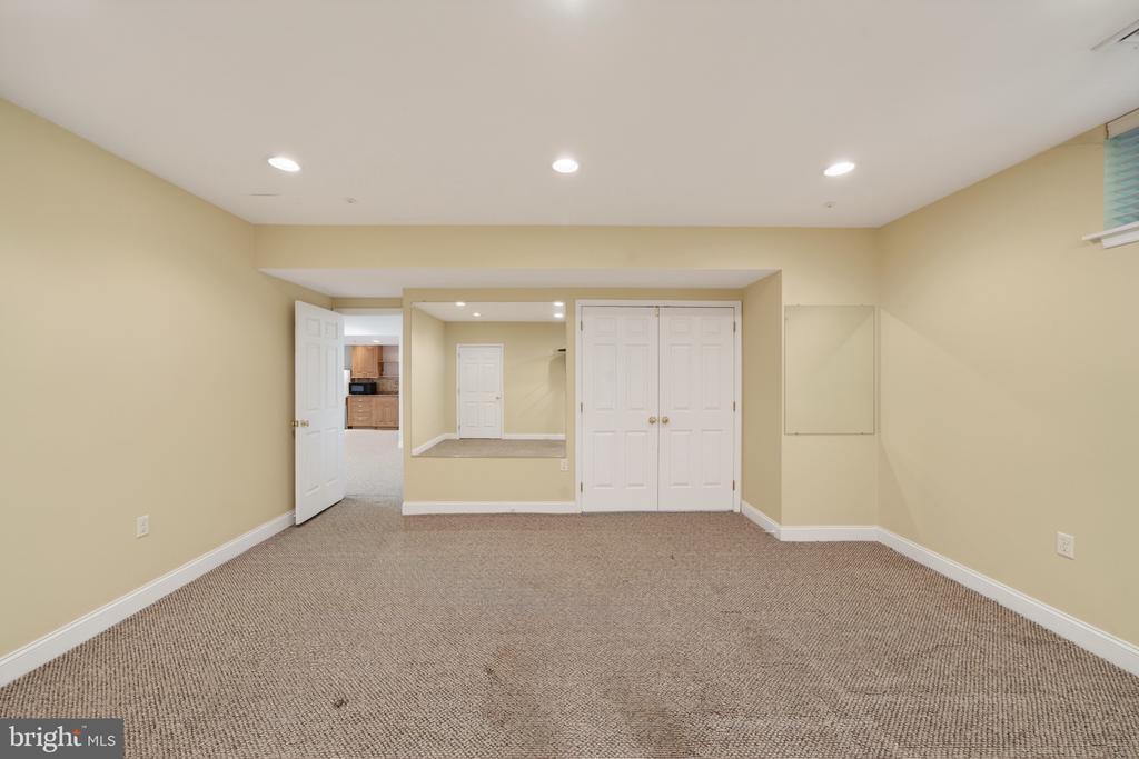 11 HARRISON DRIVE LOT 18