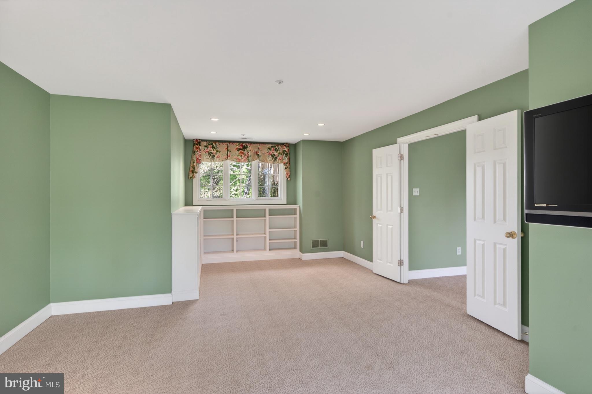 11 HARRISON DRIVE LOT 18