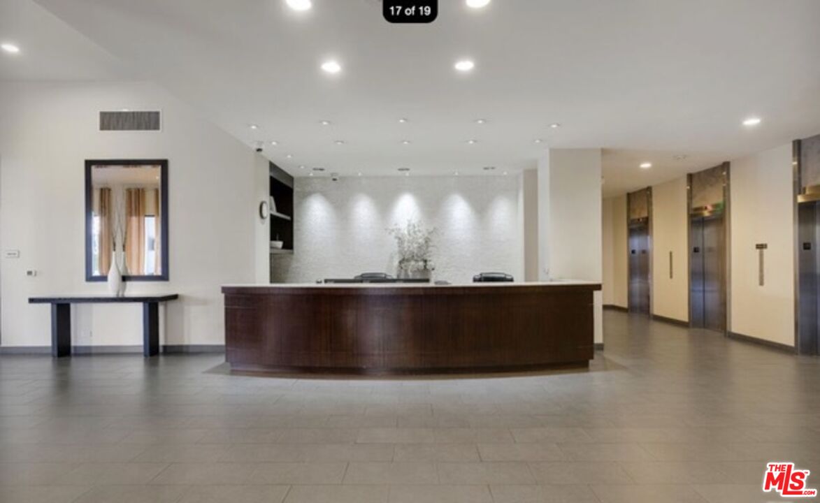 10501 Wilshire Blvd Unit: 1906