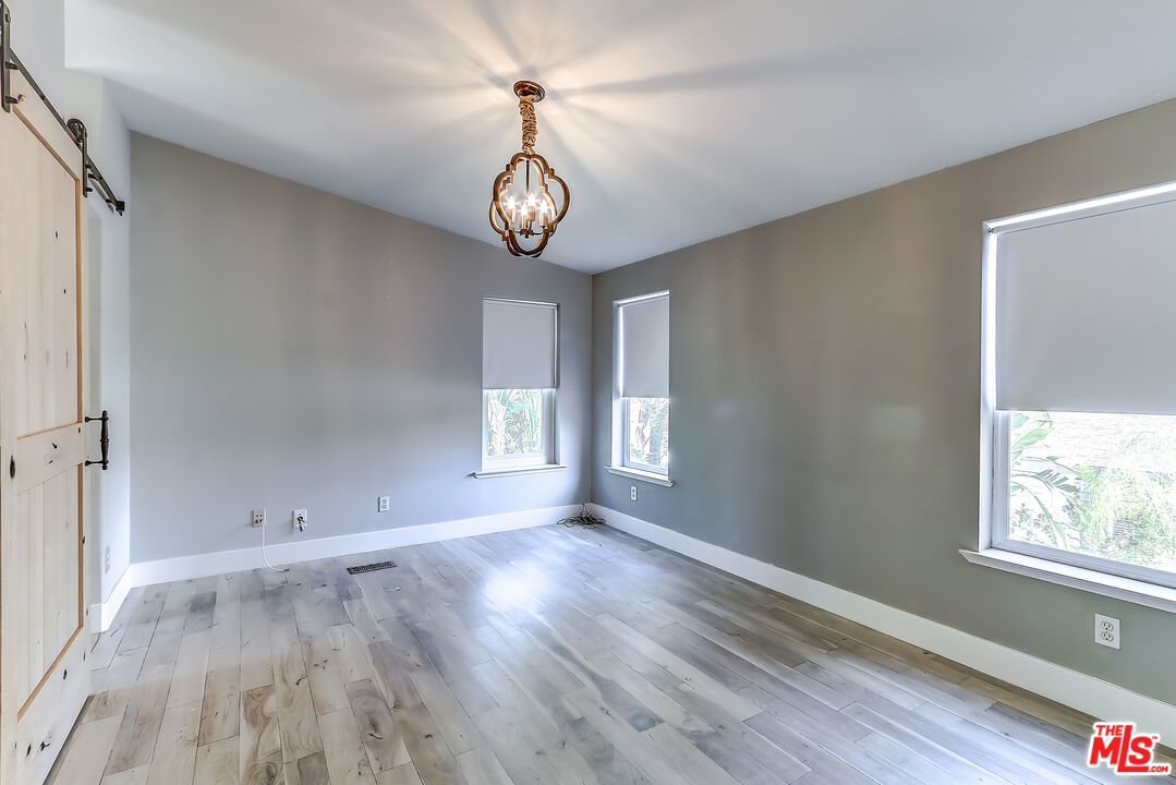 117 Navajo Ln