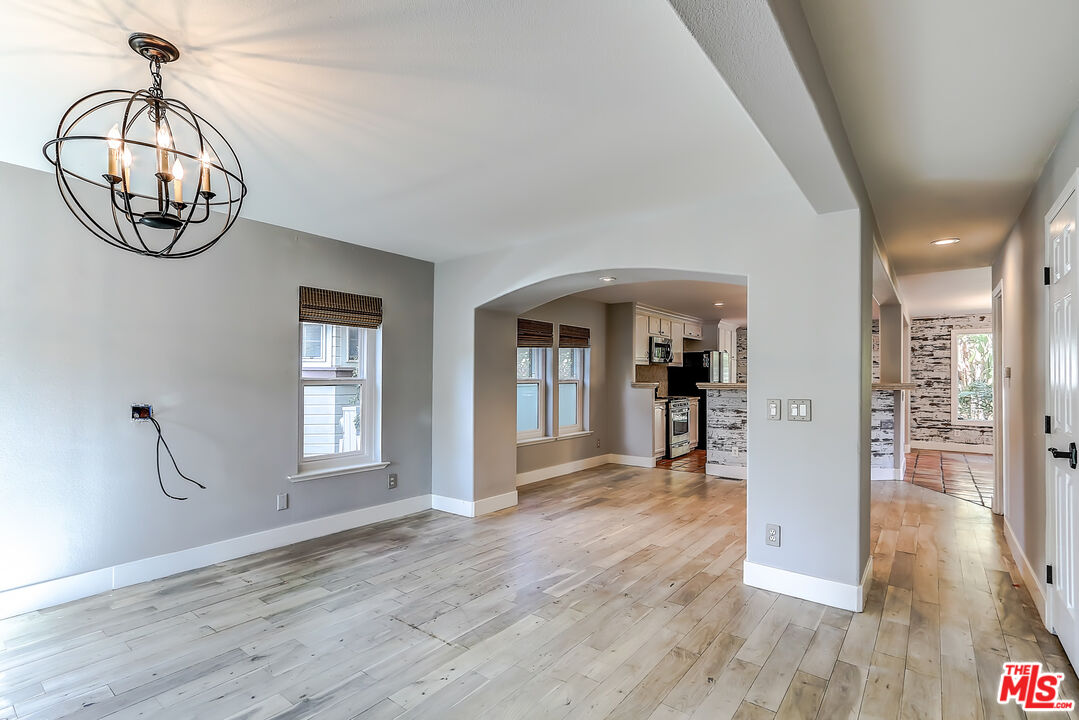 117 Navajo Ln