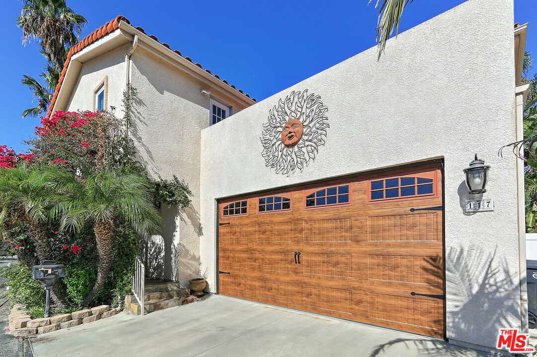 117 Navajo Ln
