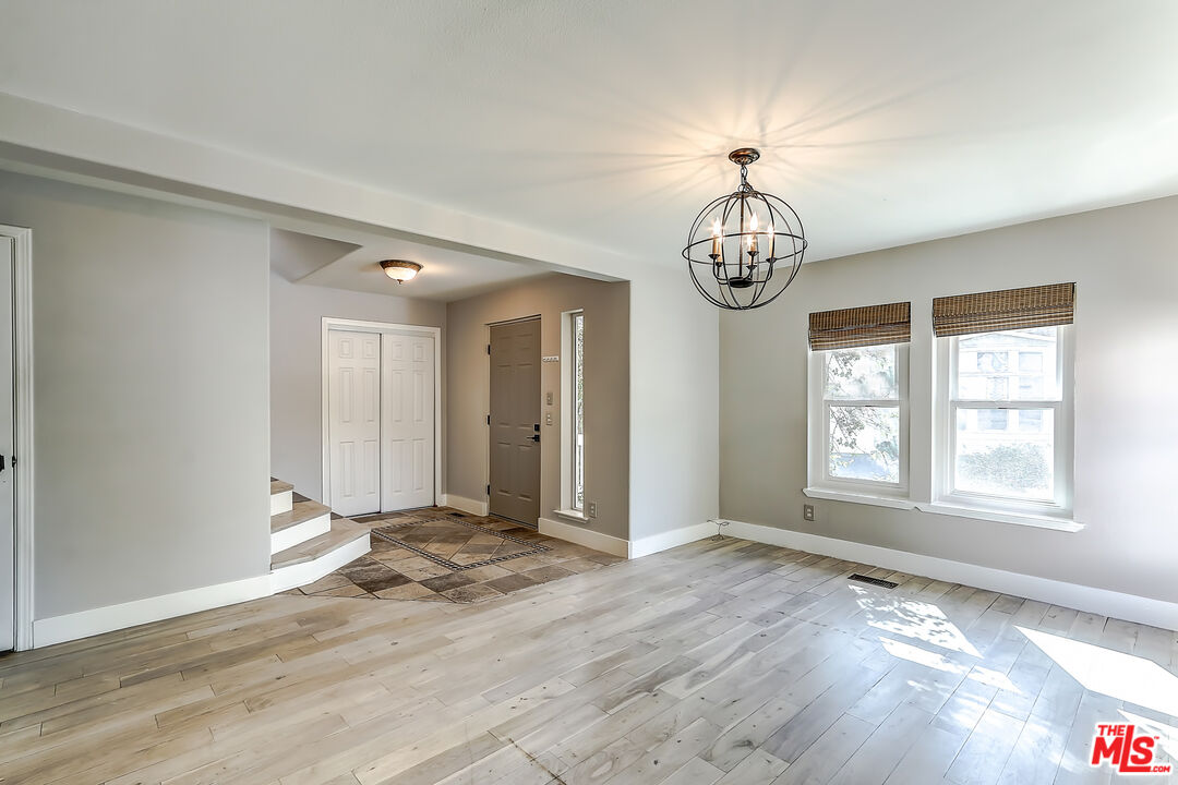 117 Navajo Ln