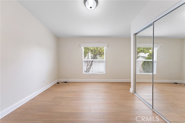 8 Chaucer Lane