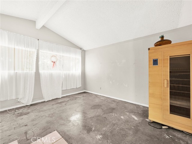 824 Chelterham Circle