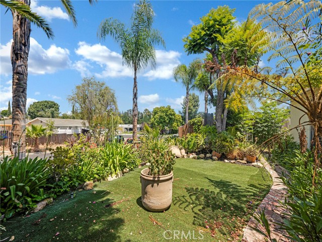 824 Chelterham Circle