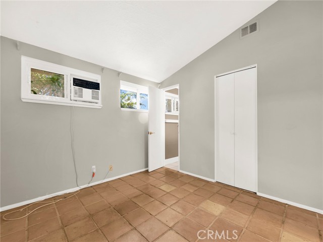 824 Chelterham Circle