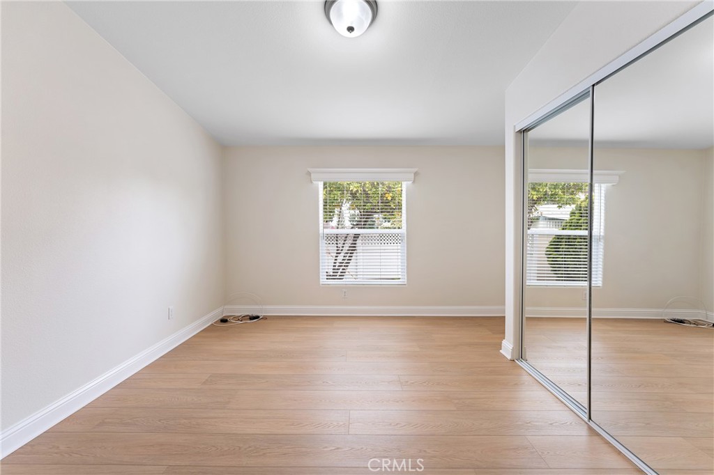 8 Chaucer Lane
