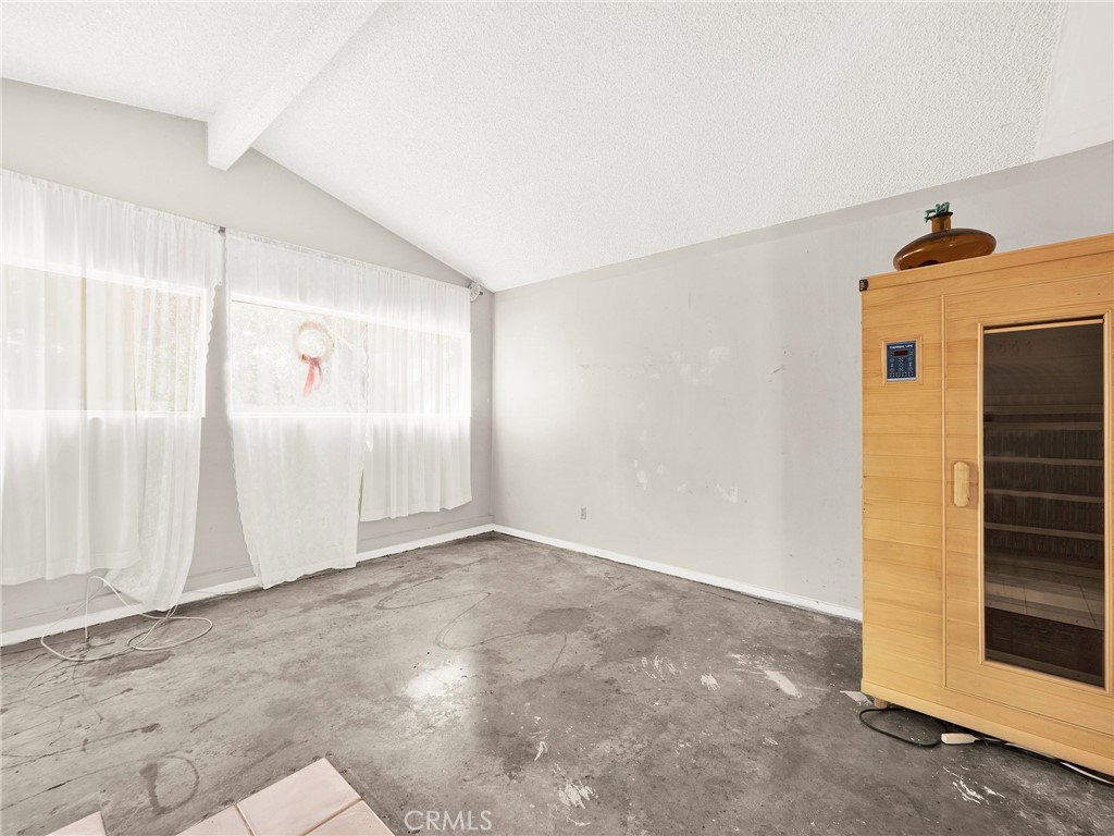 824 Chelterham Circle