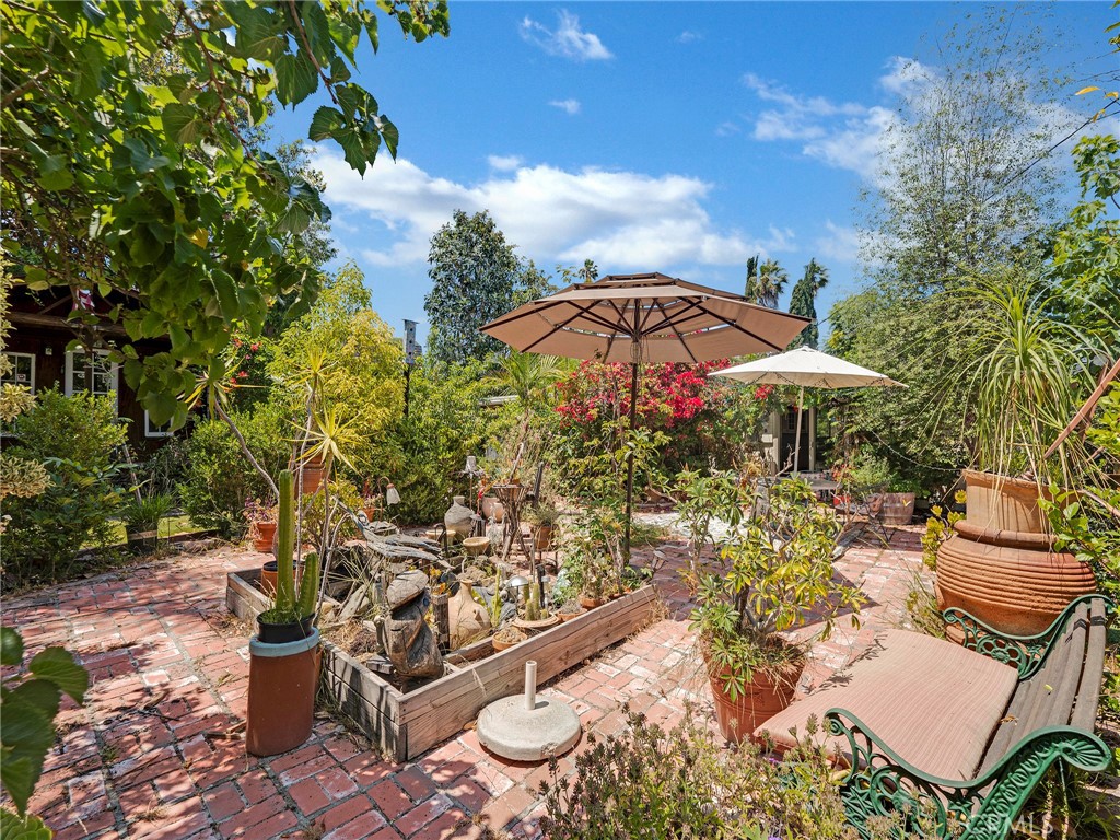 824 Chelterham Circle