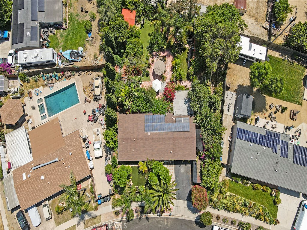 824 Chelterham Circle