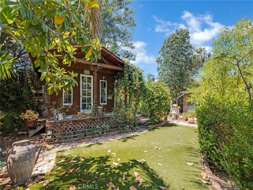 824 Chelterham Circle