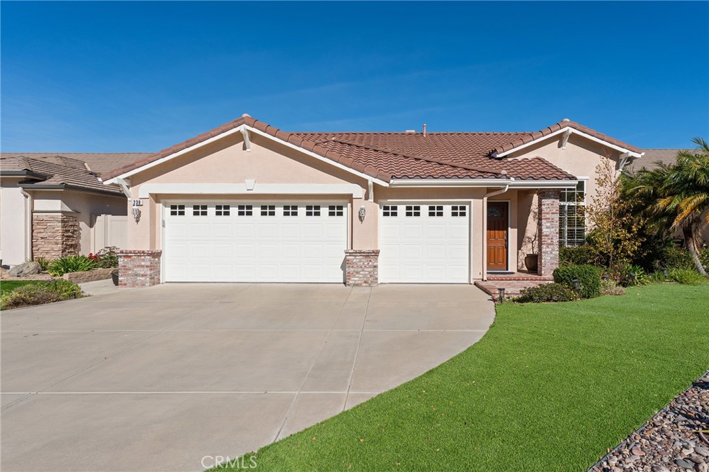 238 Twin Falls Court