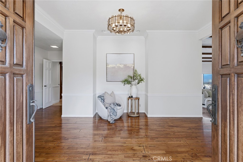 3906 Lake Vista Court