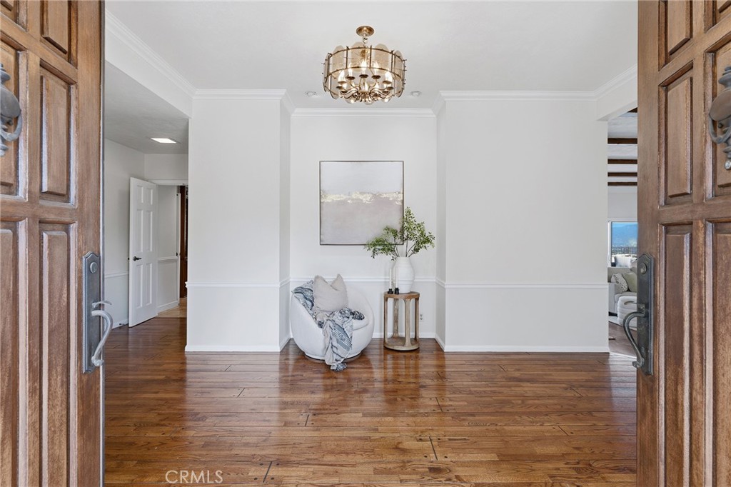 3906 Lake Vista Court