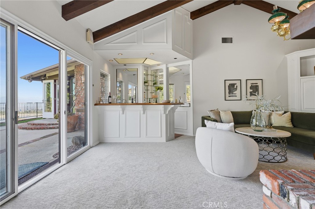 3906 Lake Vista Court