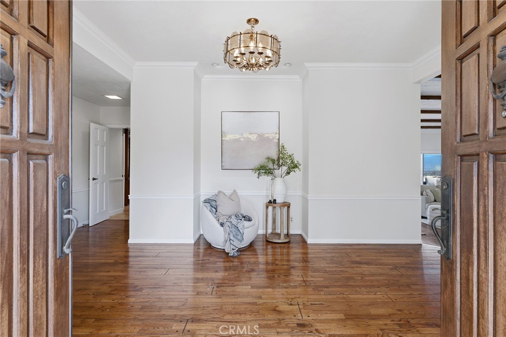 3906 Lake Vista Court