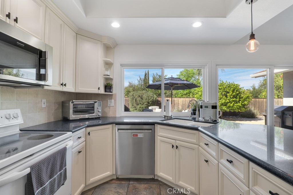 29353 Hillrise