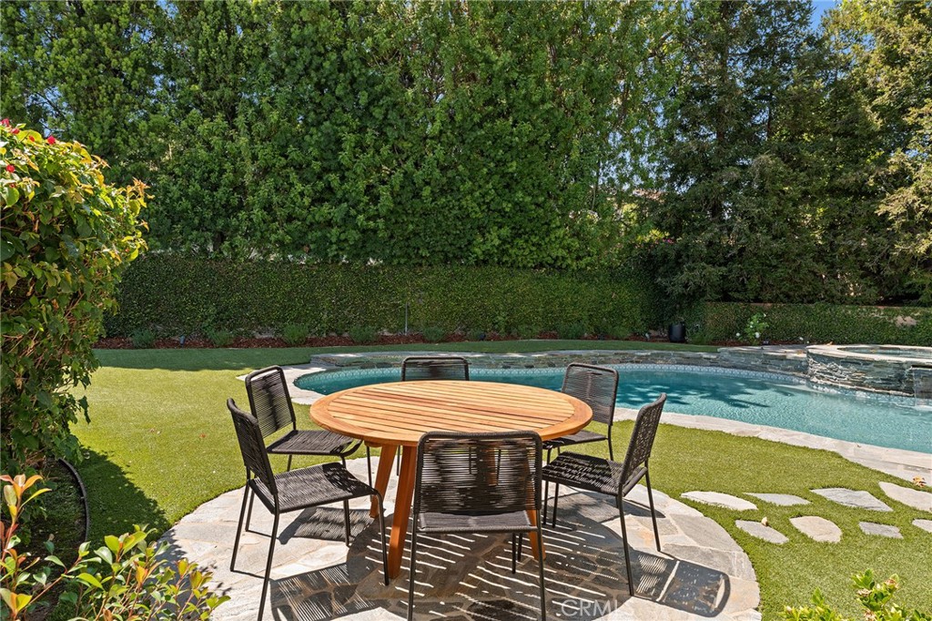 29303 Fountainwood