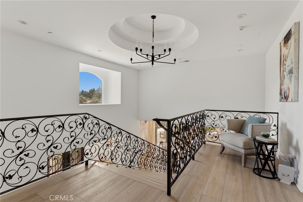 6029 Fairview