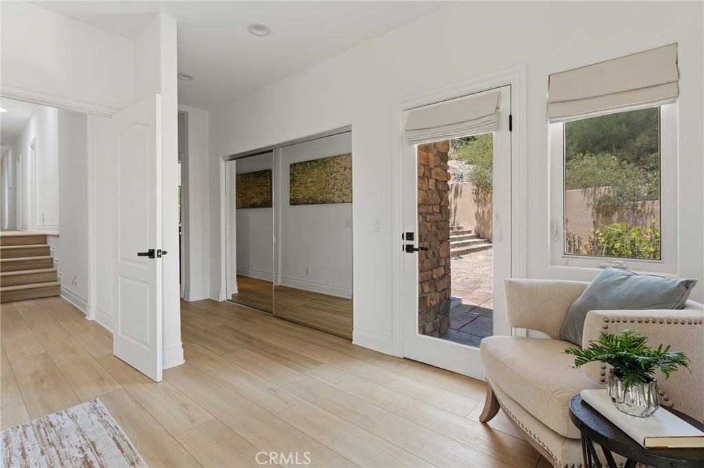 6029 Fairview