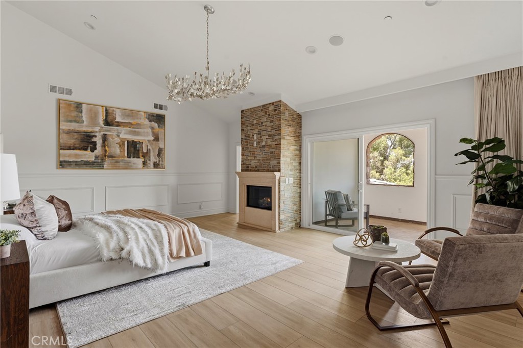 6029 Fairview