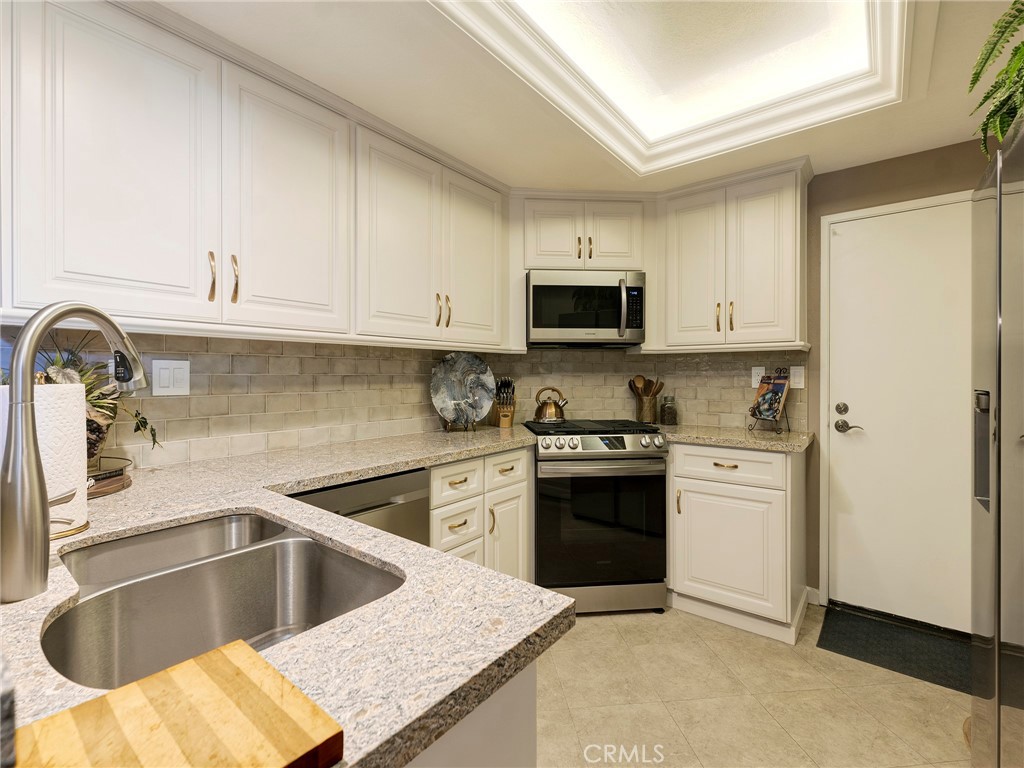 424 Country Club Drive A