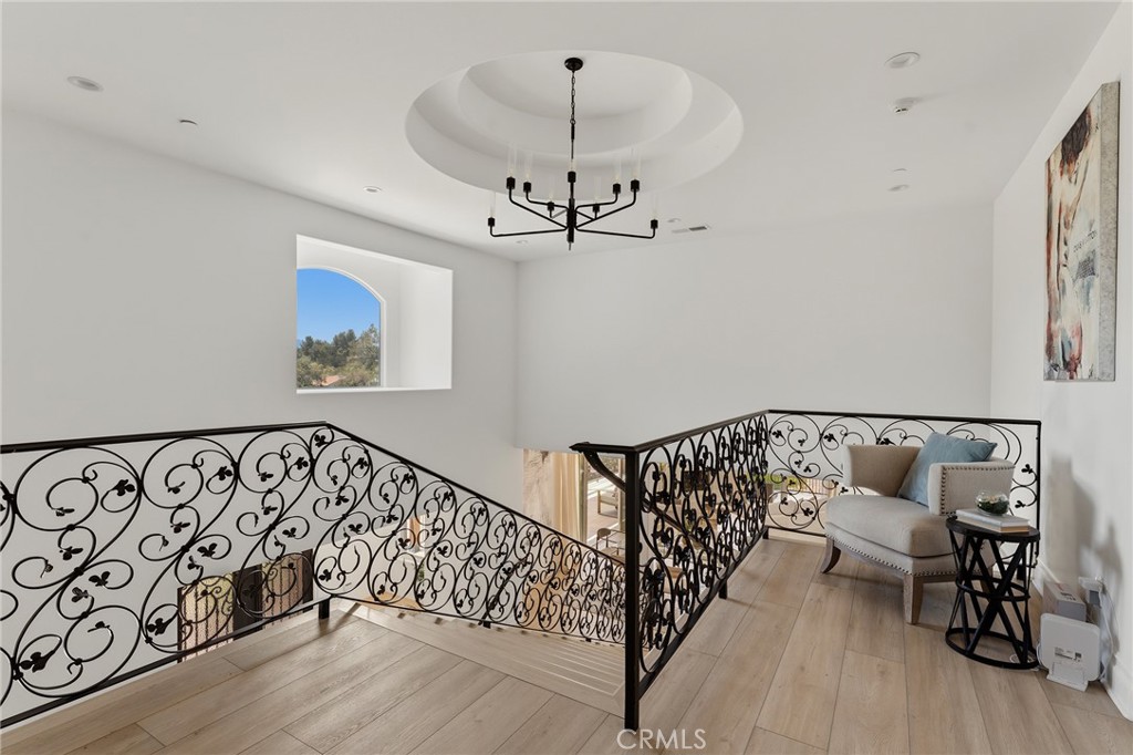 6029 Fairview
