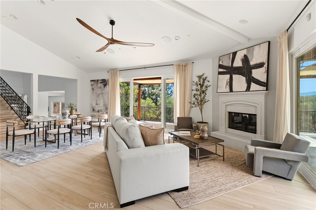 6029 Fairview