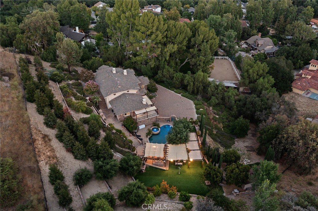 6029 Fairview