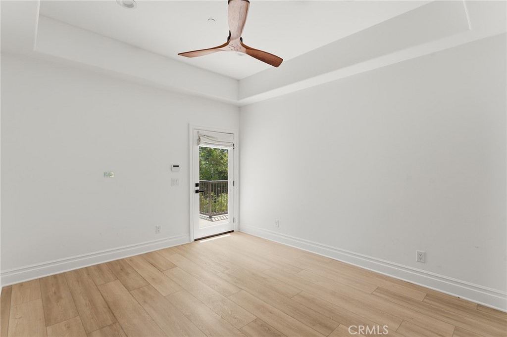 6029 Fairview