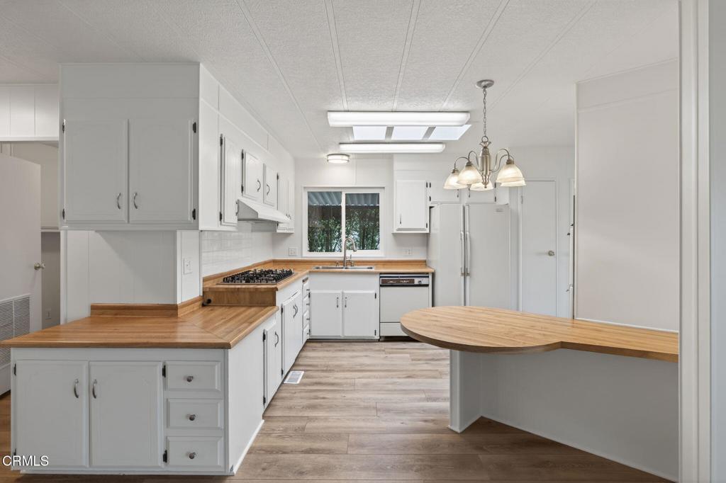 4700 Aurora Drive 108