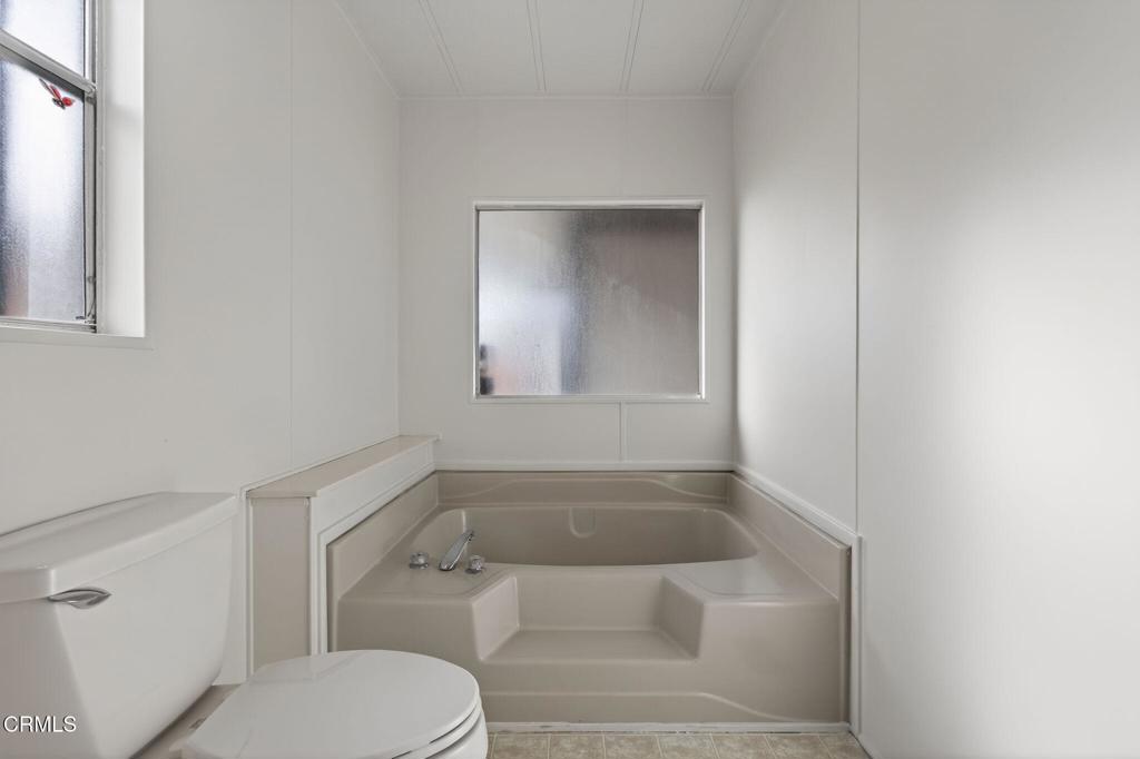 4700 Aurora Drive 108