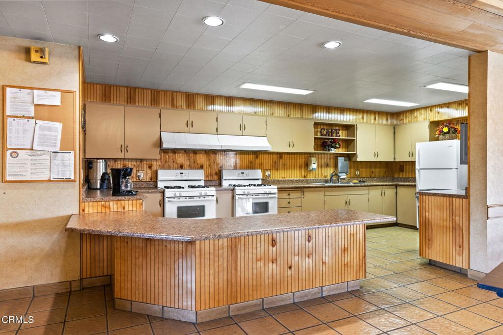 4700 Aurora Drive 108