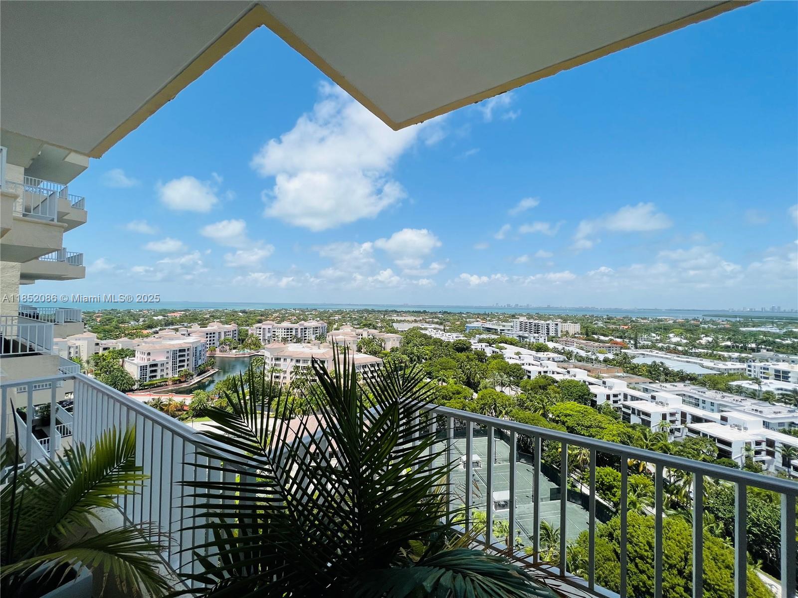 781 Crandon Blvd # 1604