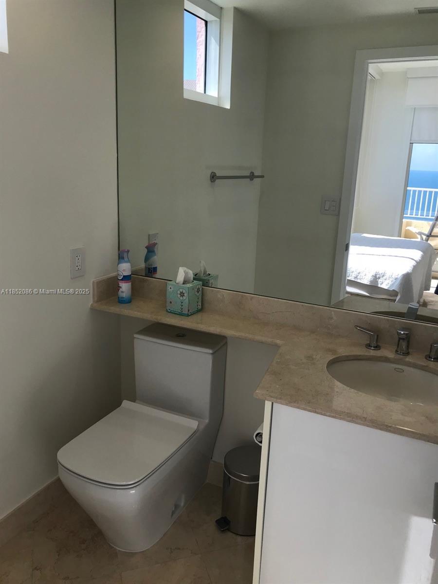 781 Crandon Blvd # 1604