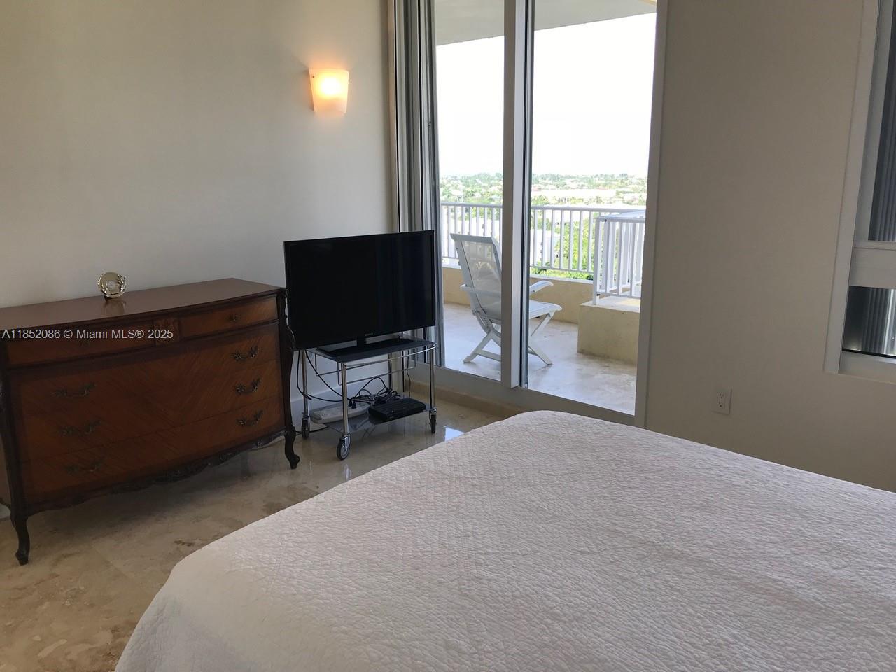 781 Crandon Blvd # 1604