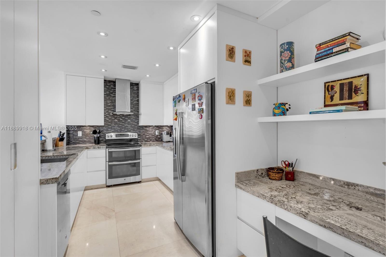 251 Crandon Blvd # 625