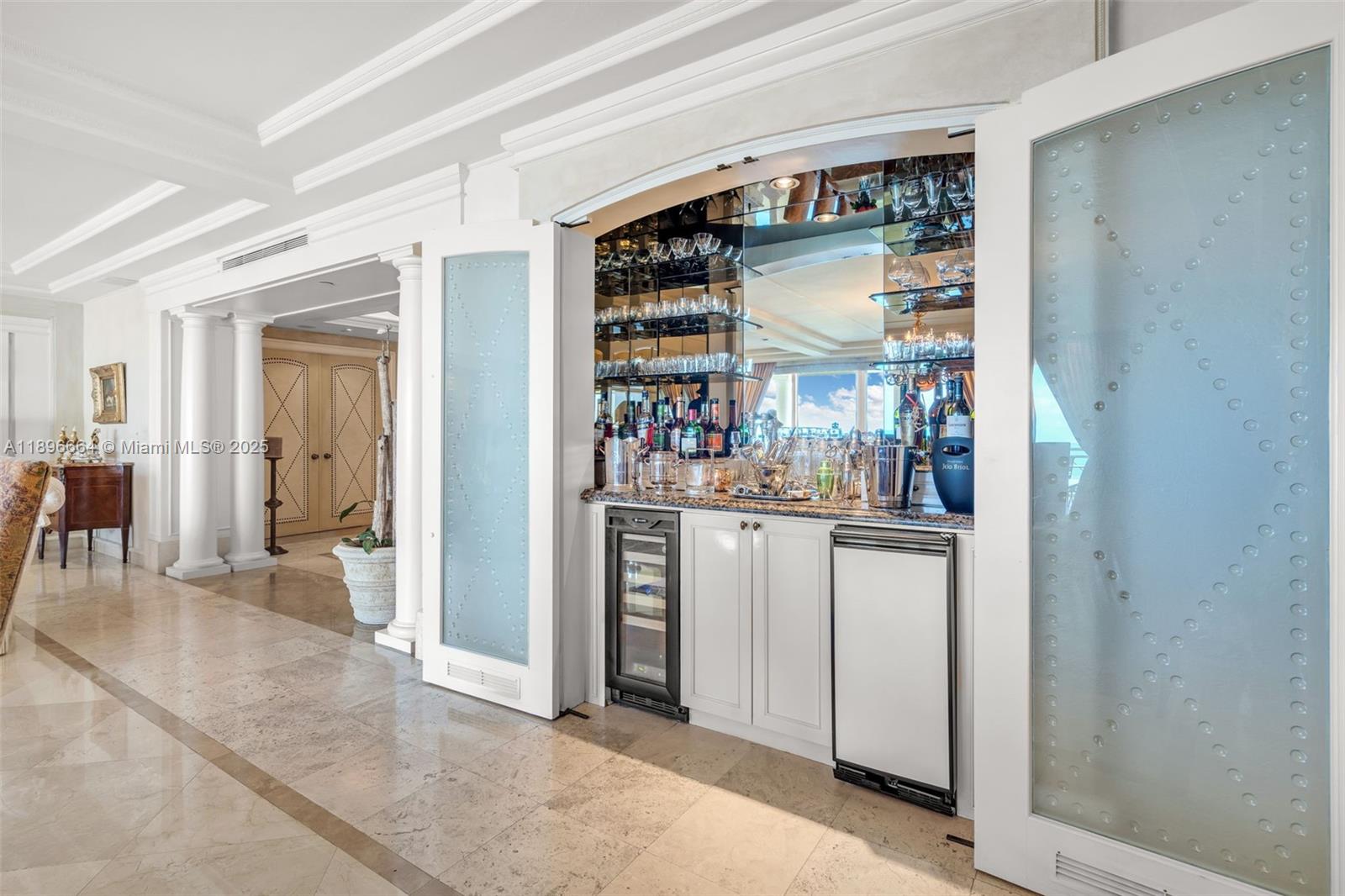 445 Grand Bay Dr # 1001