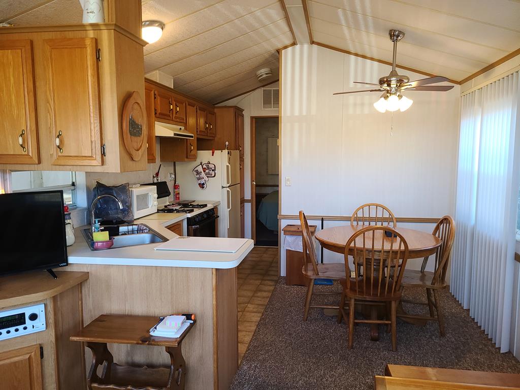 5100 Ela Road, Unit D5