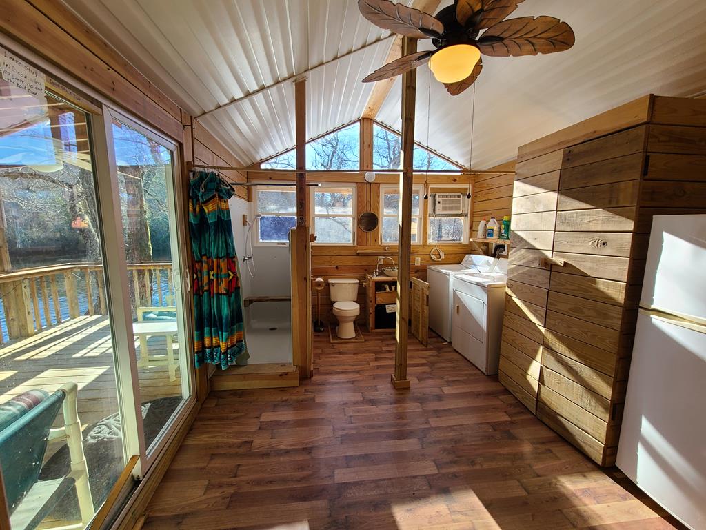 5100 Ela Road, Unit D5