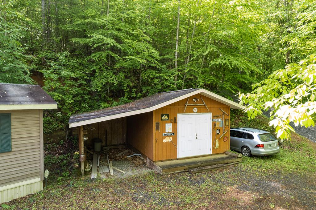 273 Walela Hill Road