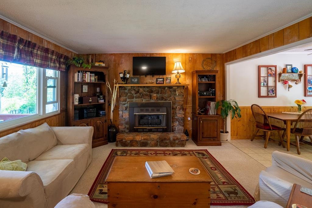 64 Sawmill Lane