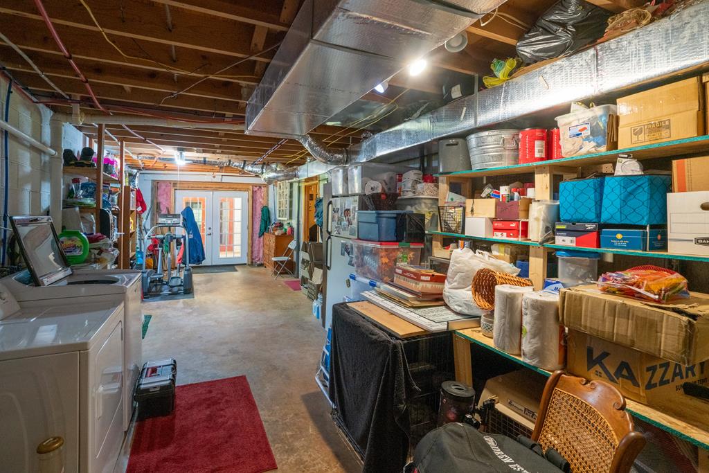 64 Sawmill Lane