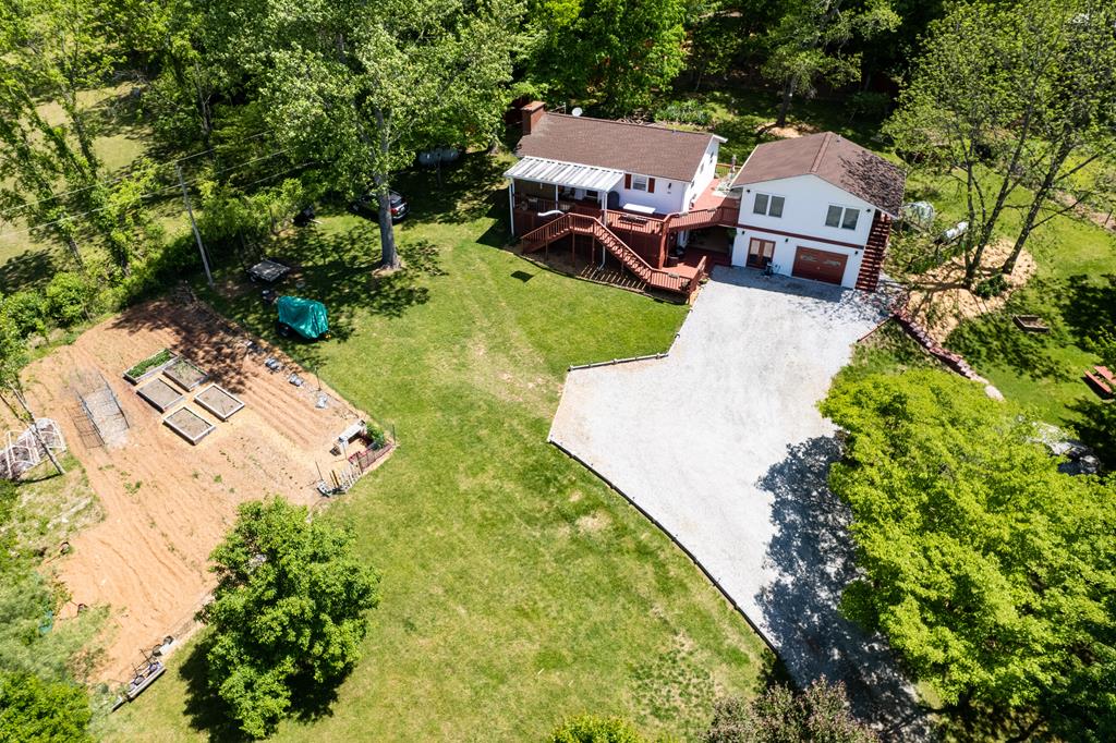 64 Sawmill Lane