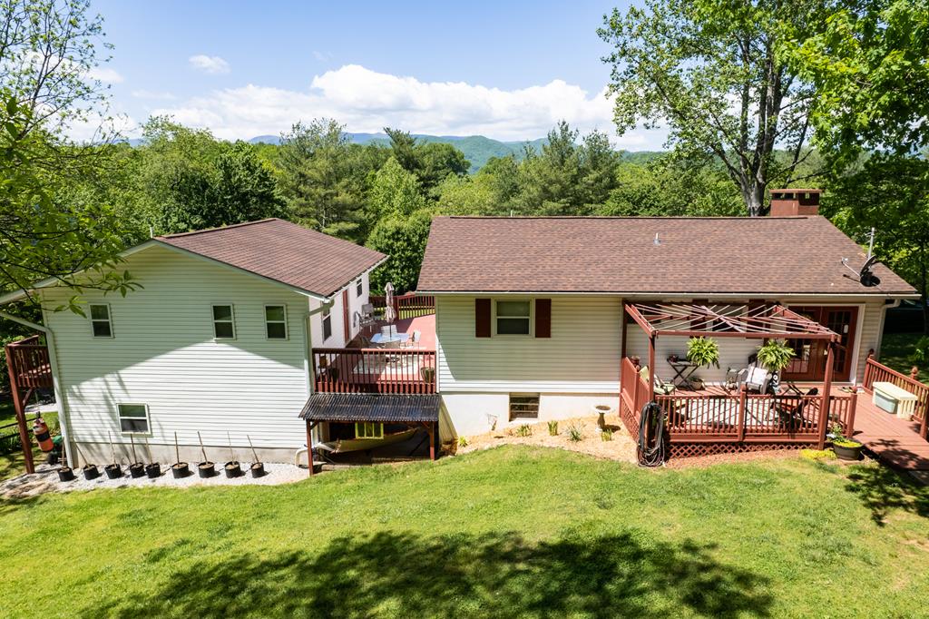 64 Sawmill Lane