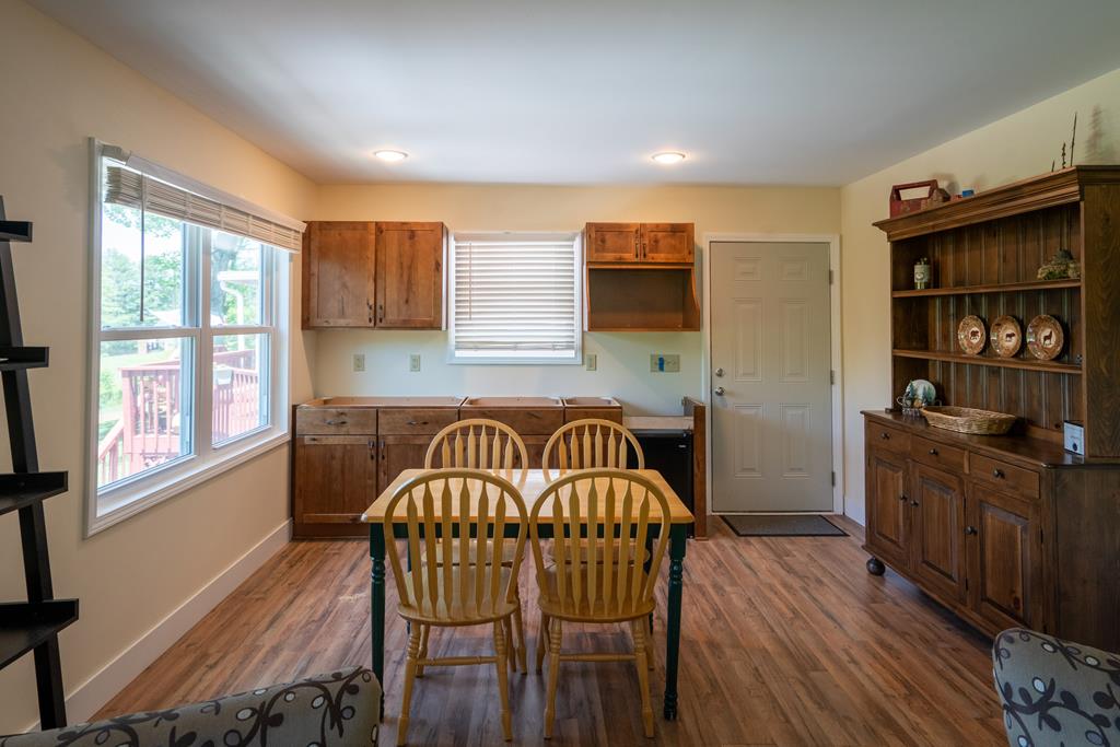64 Sawmill Lane