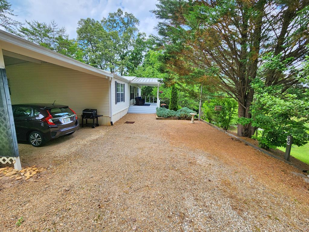 240 Roxie Lane