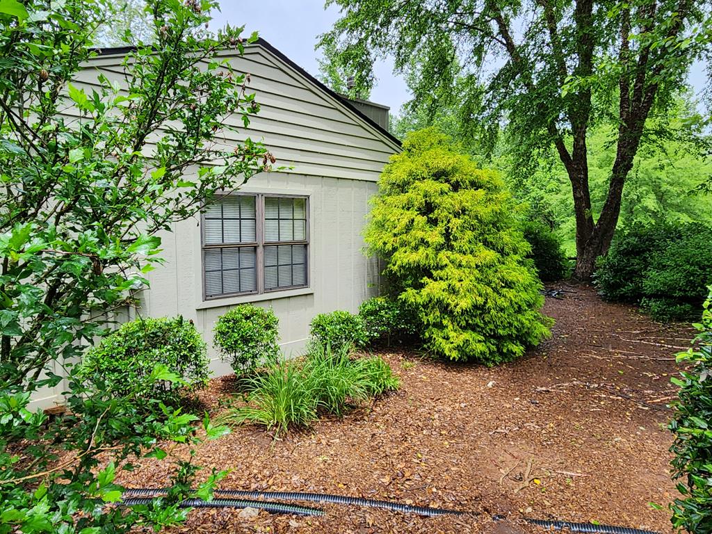 518C Oak Creek Rd